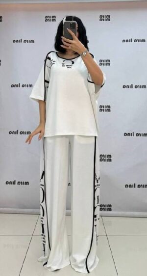 Vogue Detail Top and Bottom Two-Pieces Set