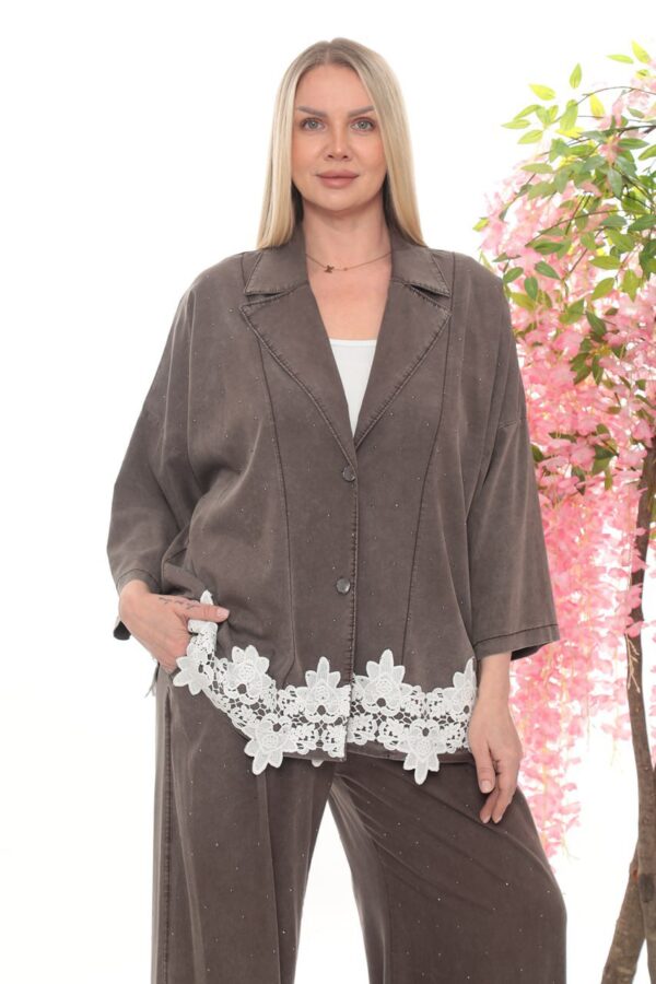 Elegant Lace-Trimmed Lounge Set