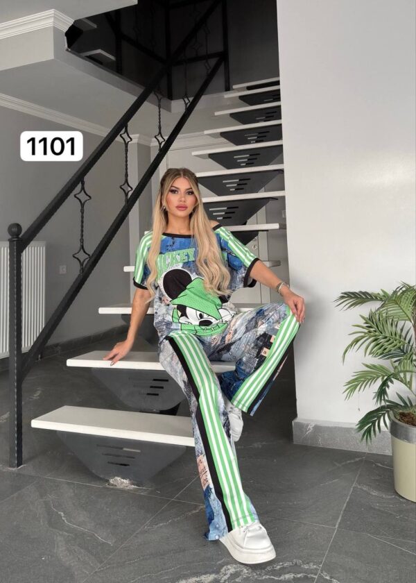 Women's Mickey Mouse Graphic Two-Piece Lounge Set