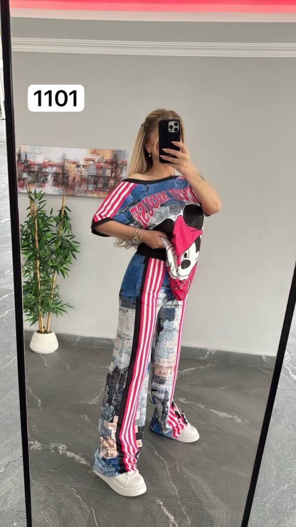 Women's Mickey Mouse Graphic Two-Piece Lounge Set