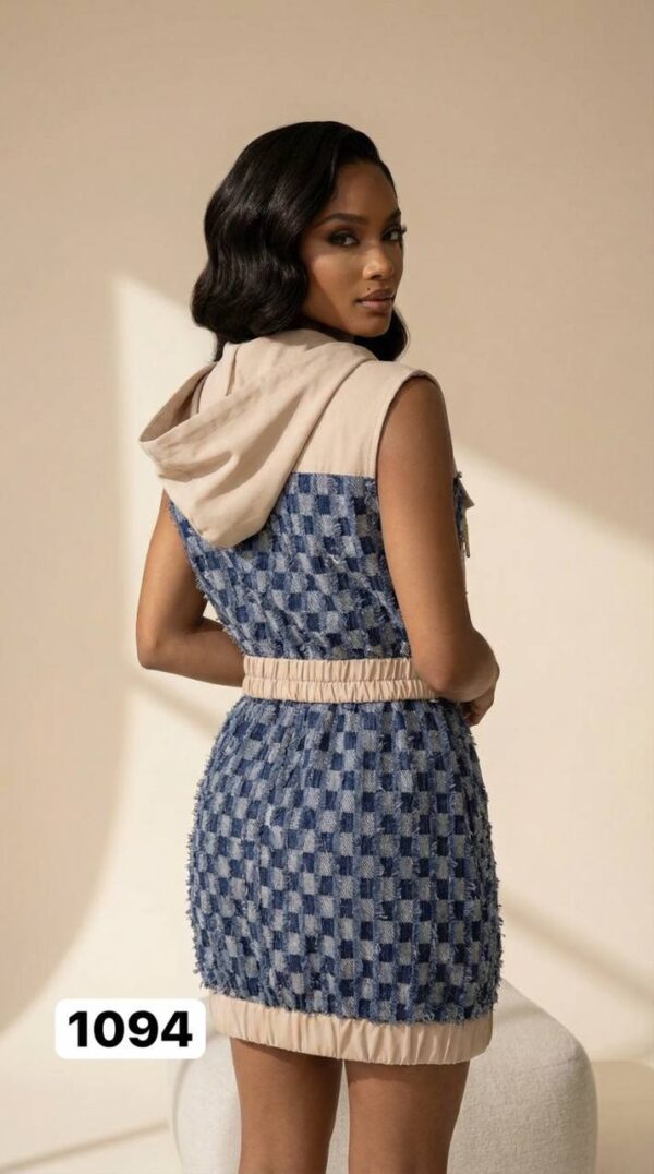 Premium Sleeveless Checkered Tunic Jacket with Hood