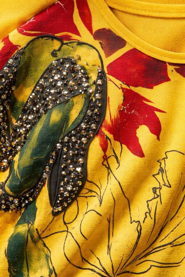 Women's Emerald Green Embellished Floral Graphic Blouse