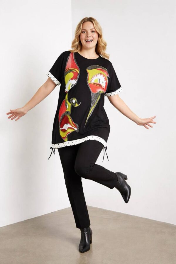 Artistic Graphic Print Blouse with Polka Dot Trim