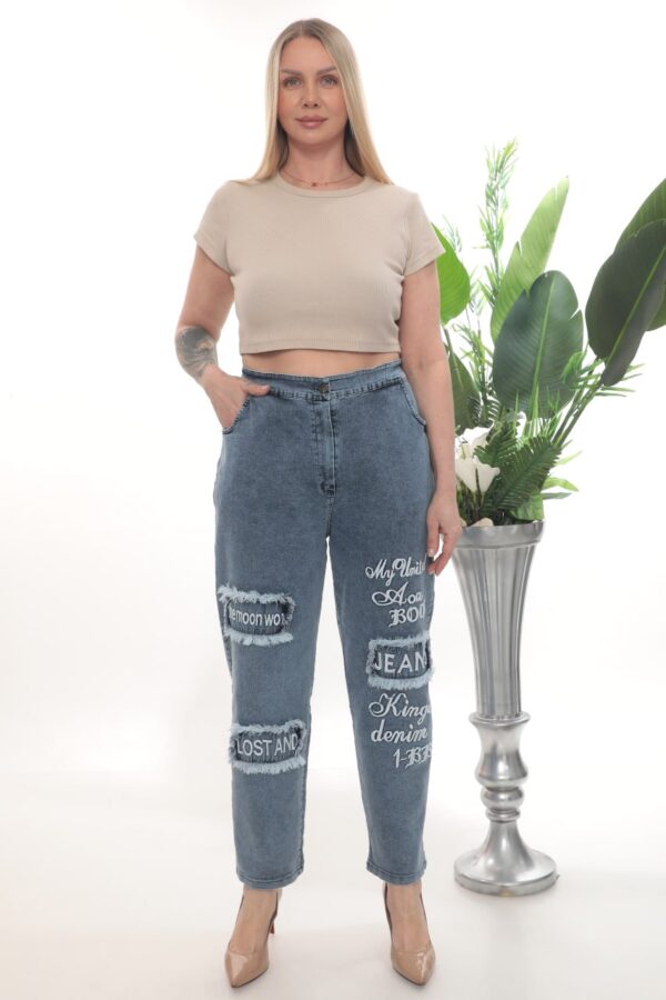 Wholesale Embroidered Graphic Patch Distressed Jeans