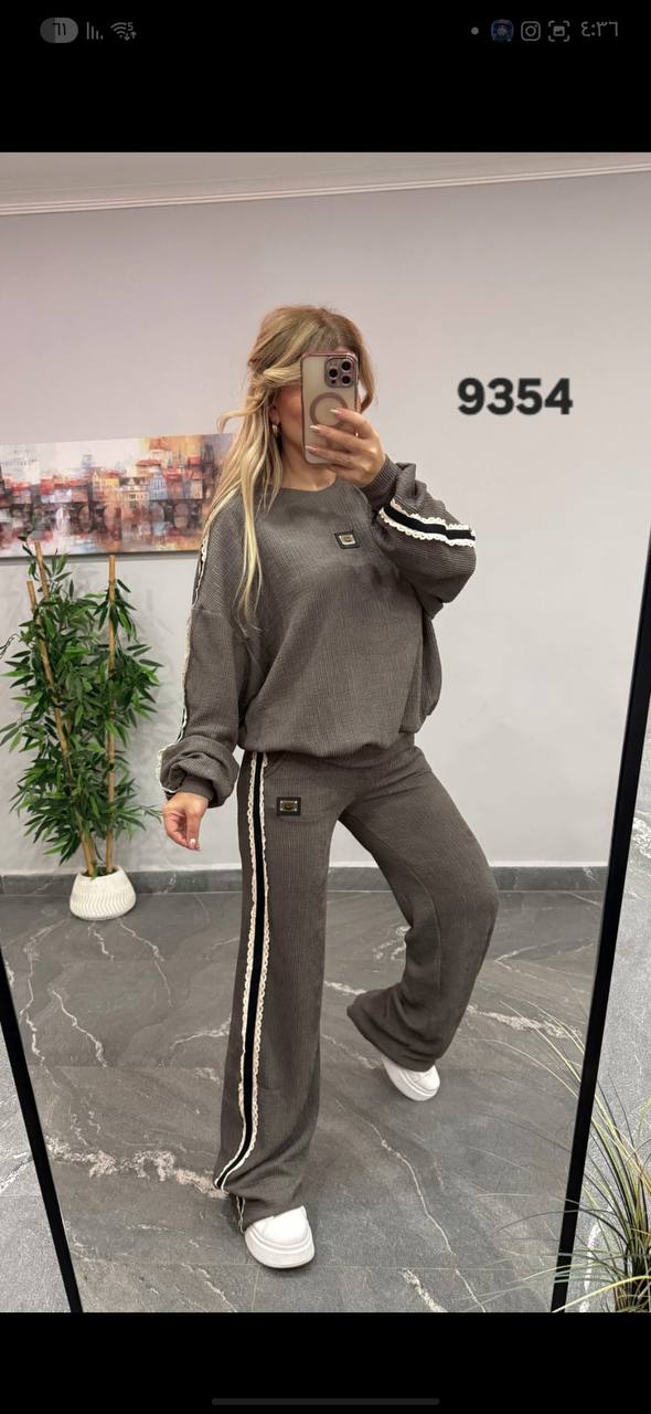 Women's Ribbed Knit Two-Piece Lounge Set