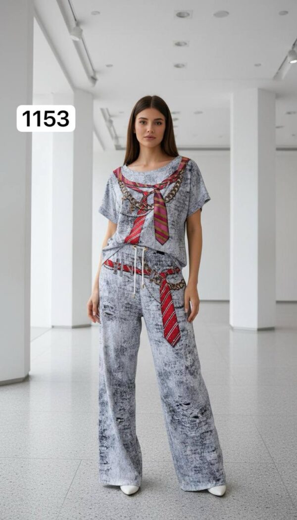 Women's Acid Wash Graphic Print Two-Piece Set