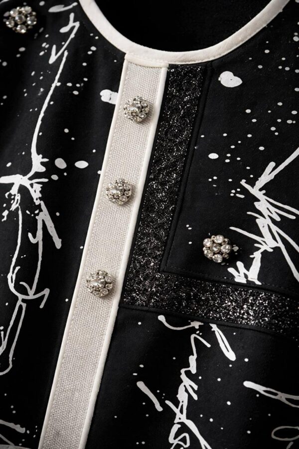 Elegant Black Abstract Print Tunic Blouse