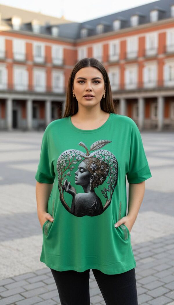 Elegant Artistic Apple Print White Fashion Blouse