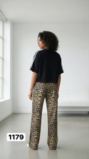 Women's Leopard Graphic Top and Print Pants Set