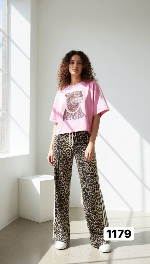 Women's Leopard Graphic Top and Print Pants Set