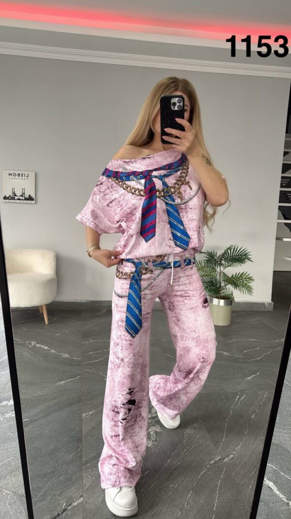 Women's Acid Wash Graphic Print Two-Piece Set