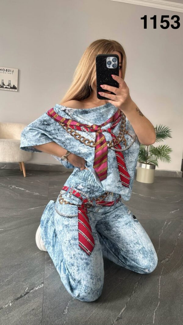 Women's Acid Wash Graphic Print Two-Piece Set