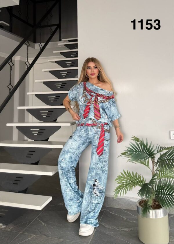 Women's Acid Wash Graphic Print Two-Piece Set