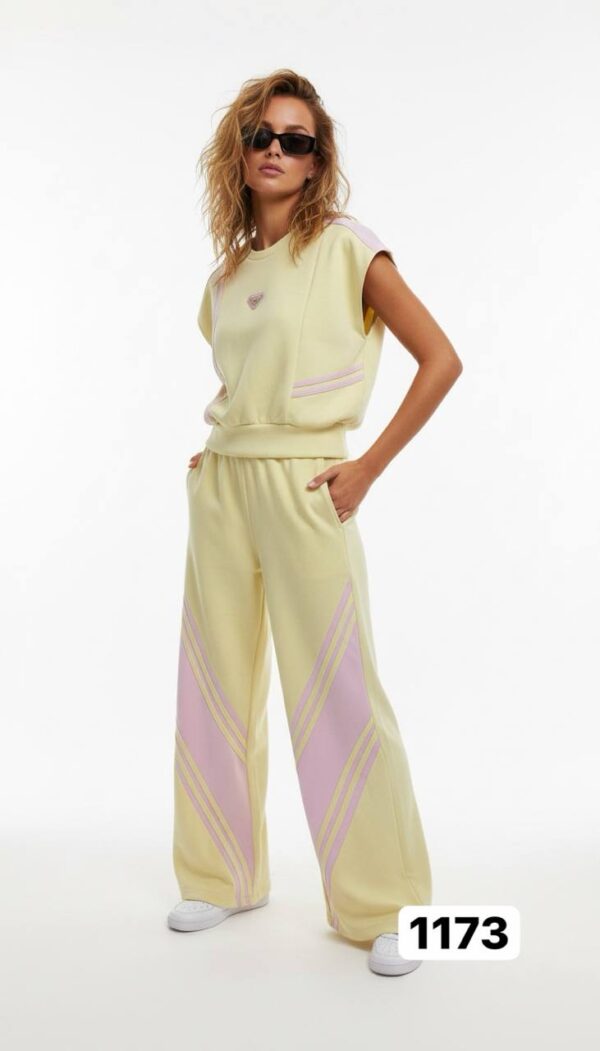 Women's Athletic Side-Stripe Two-Piece Coordinates Set