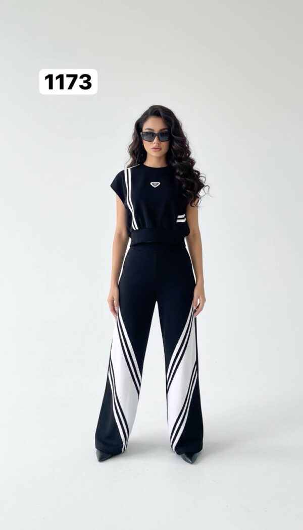 Women's Athletic Side-Stripe Two-Piece Coordinates Set