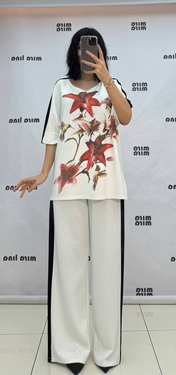 Elegant Floral Print Two-Piece Tunic and Trouser Set