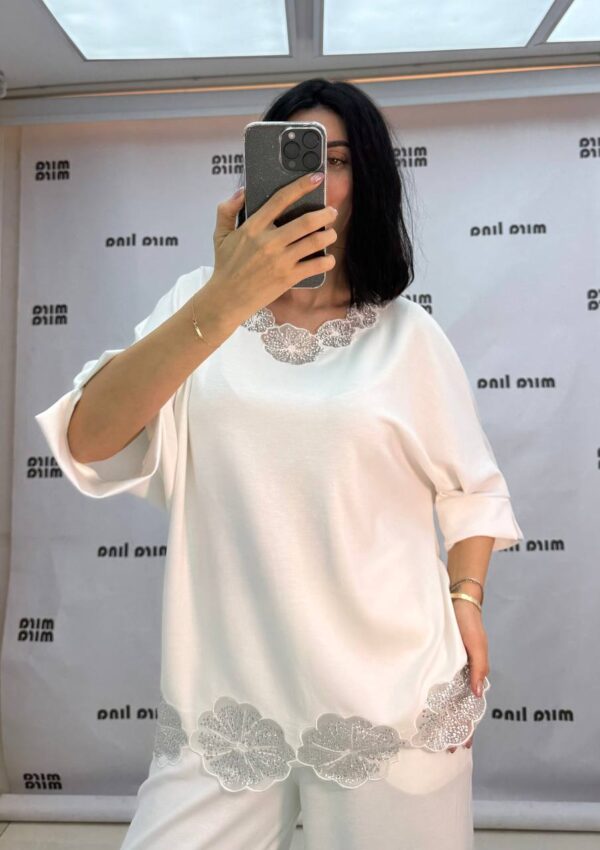 Elegant Floral Embellished Two-Piece Tunic Set