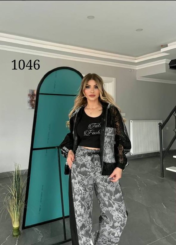 Women's Floral and Lace Three-Piece Tracksuit Set