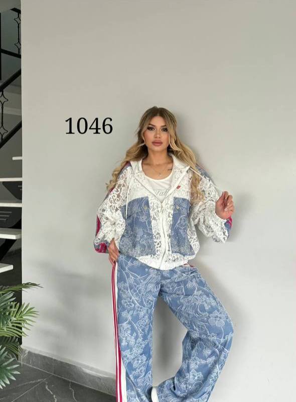 Women's Floral and Lace Three-Piece Tracksuit Set