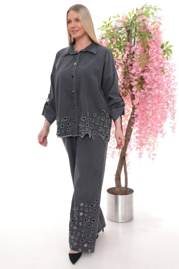 Embellished Cutwork Tunic and Pant Set