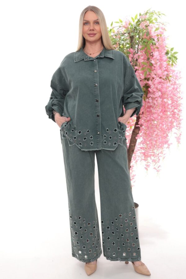 Embellished Cutwork Tunic and Pant Set