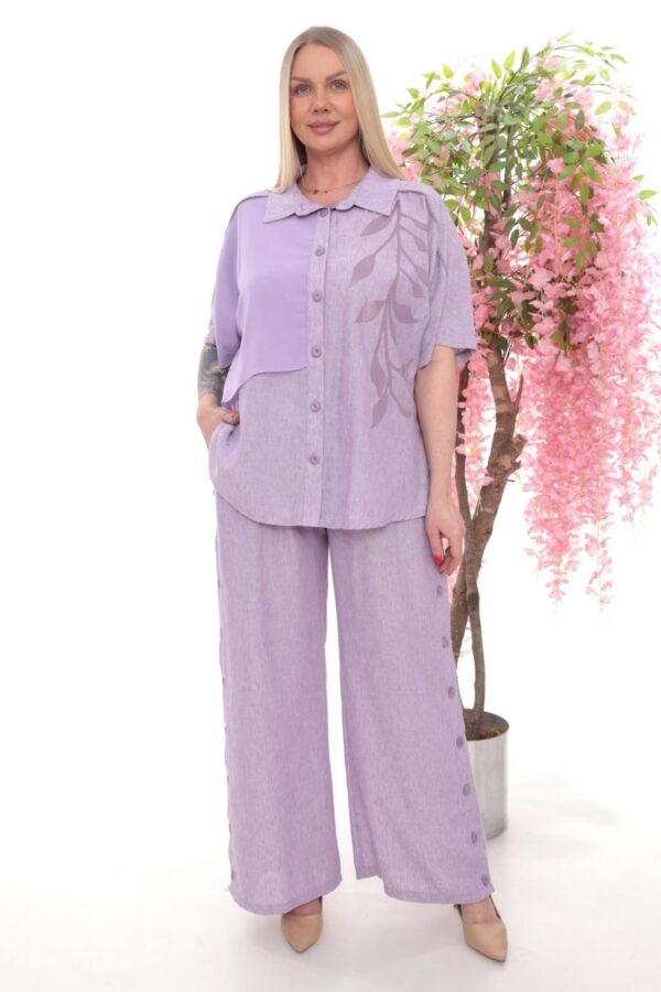 Two-Tone Leaf Embroidered Linen Suit
