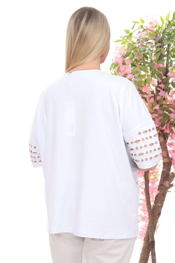 Asymmetric Spray Print Cutout T-Shirt