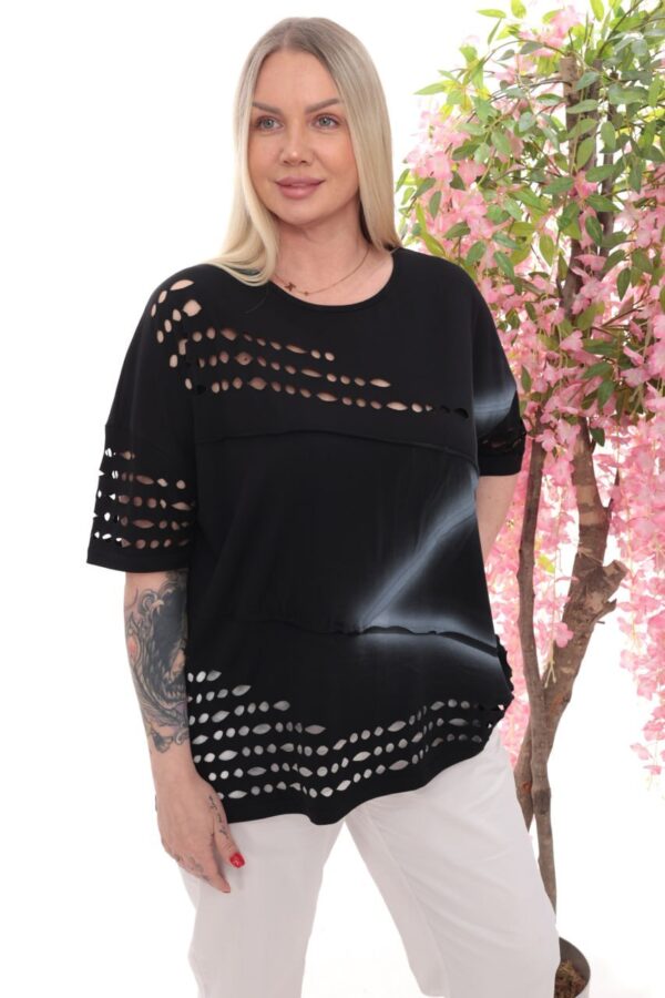 Asymmetric Spray Print Cutout T-Shirt