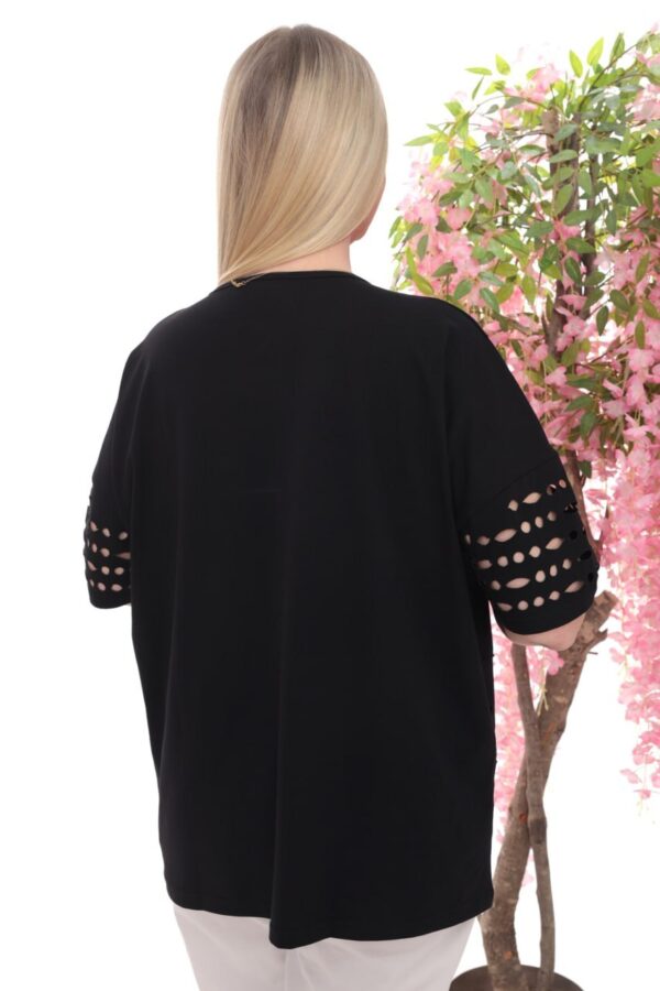 Asymmetric Spray Print Cutout T-Shirt