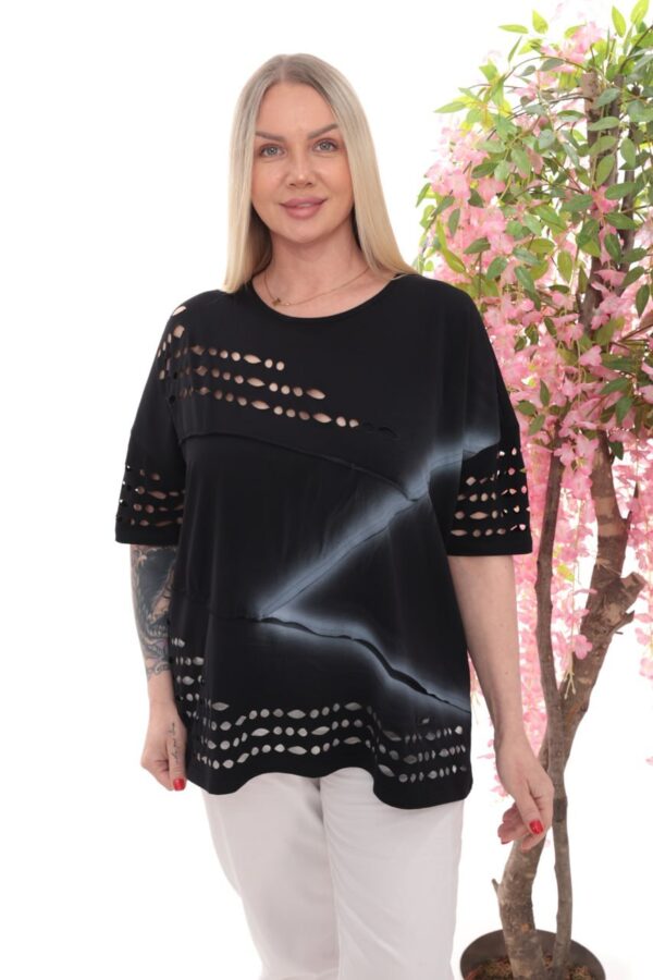 Asymmetric Spray Print Cutout T-Shirt