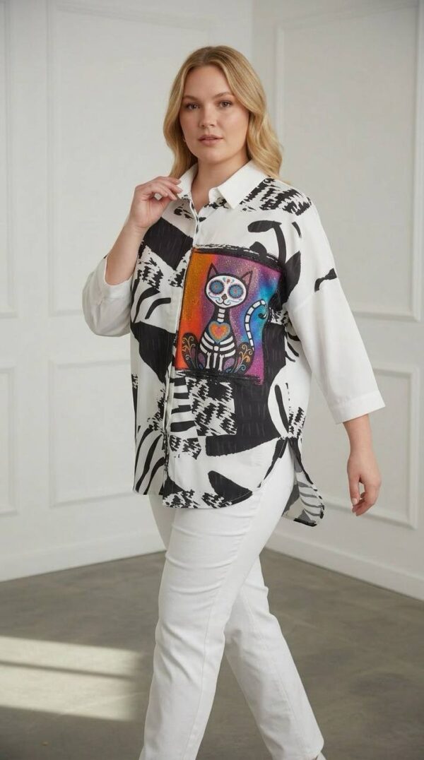 Wholesale Plus-Size Abstract Print Tunic with Cat Art Patch