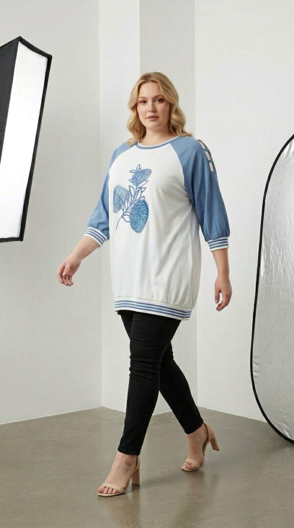 Color Block Rhinestone Embellished Tunic Top