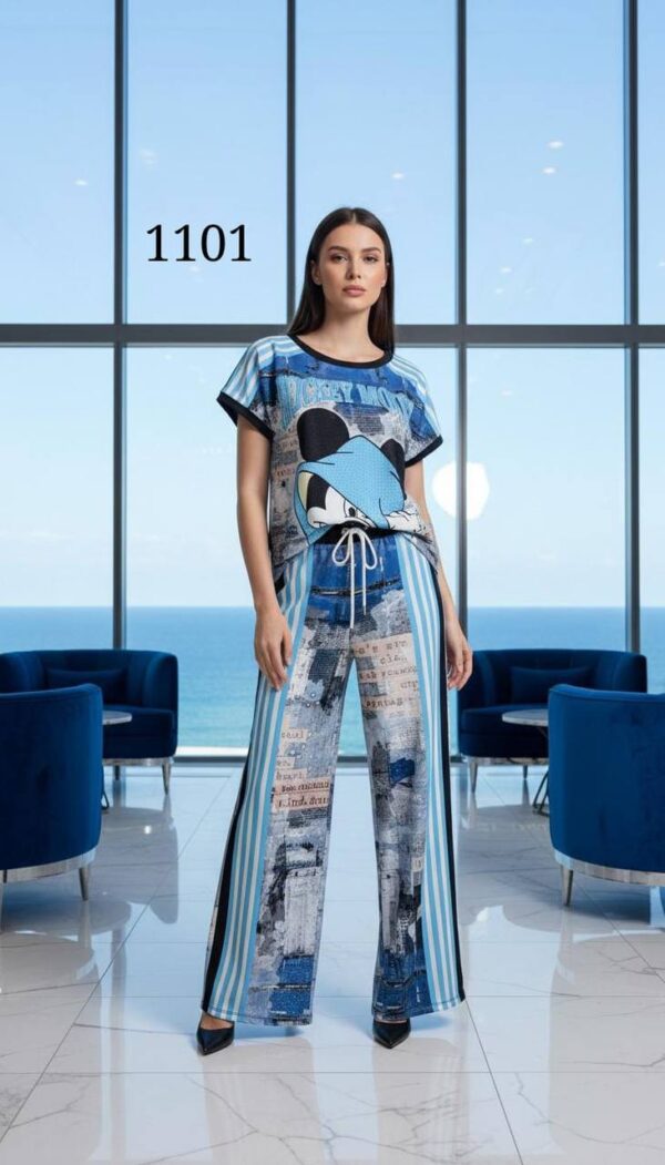 Women's Mickey Mouse Graphic Two-Piece Lounge Set