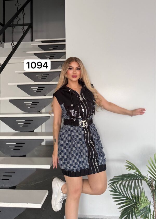 Premium Sleeveless Checkered Tunic Jacket with Hood