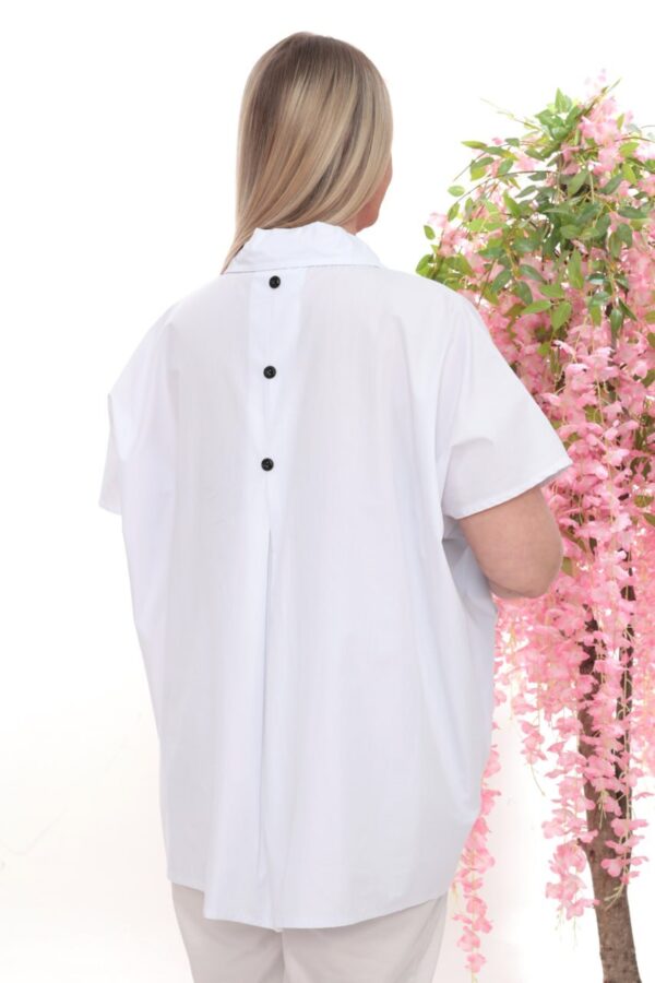 Wholesale Script Graphic Asymmetrical Blouse