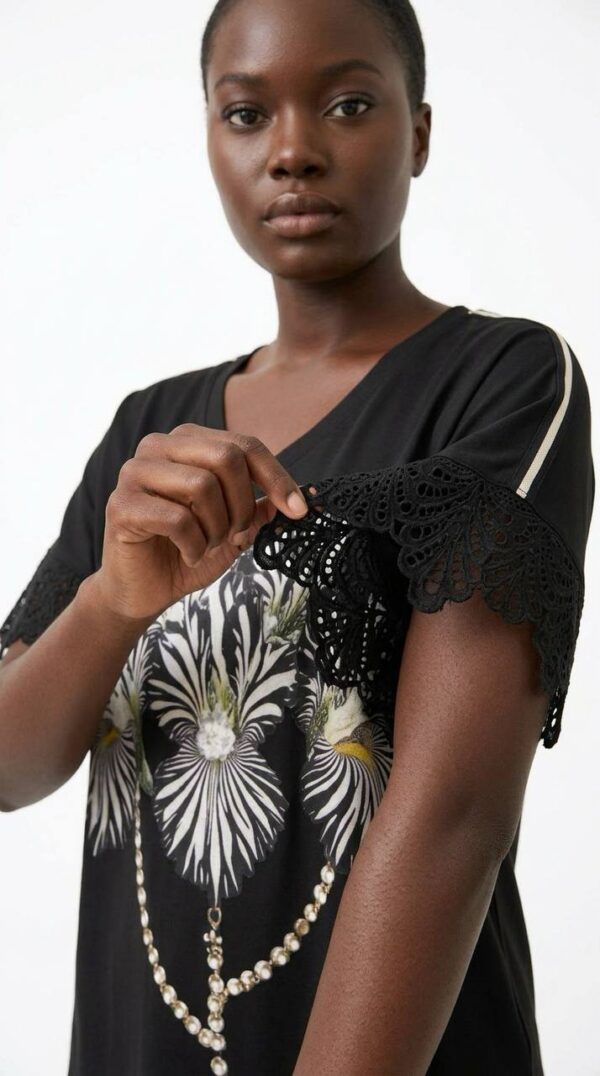 Plus Size Zebra Floral Print Top with Lace Sleeves