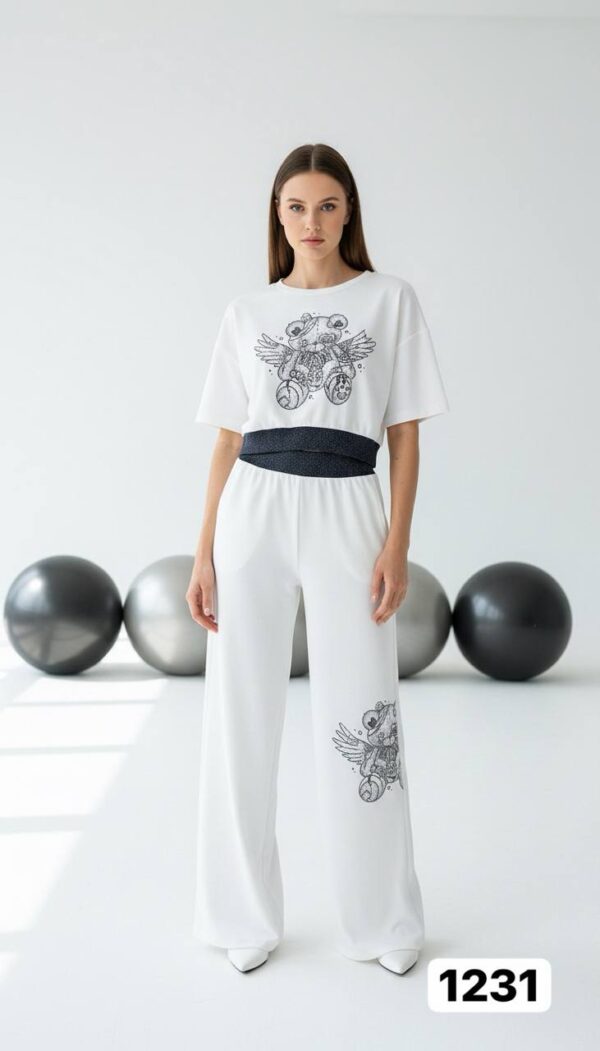 Wholesale Embellished Teddy Bear Loungewear Set