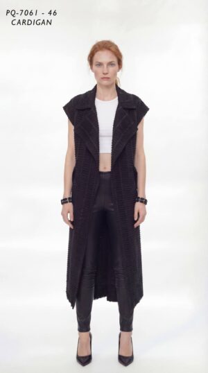 Wholesale Textured Sleeveless Longline Cardigan
