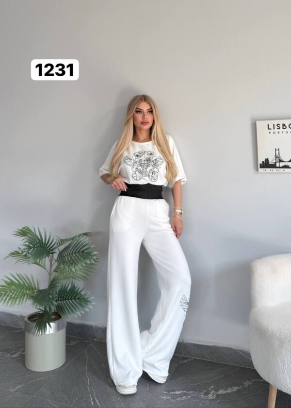 Wholesale Embellished Teddy Bear Loungewear Set