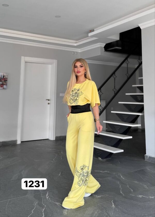 Wholesale Embellished Teddy Bear Loungewear Set