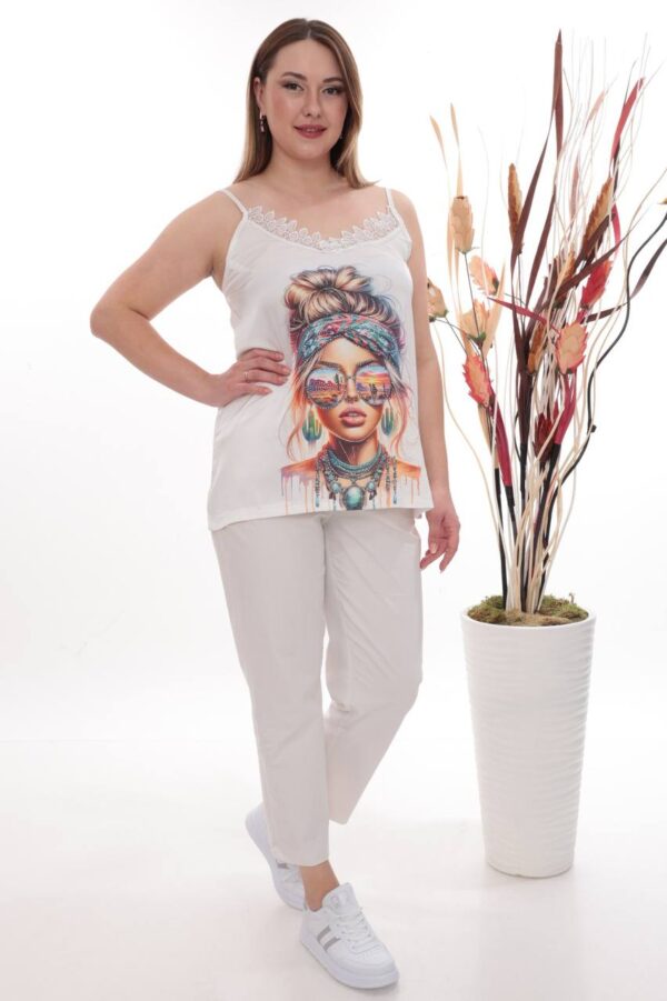 Lace-Trimmed Graphic Print Camisole