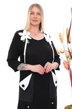 Floral Appliqué Contrast Detail Maxi Dress