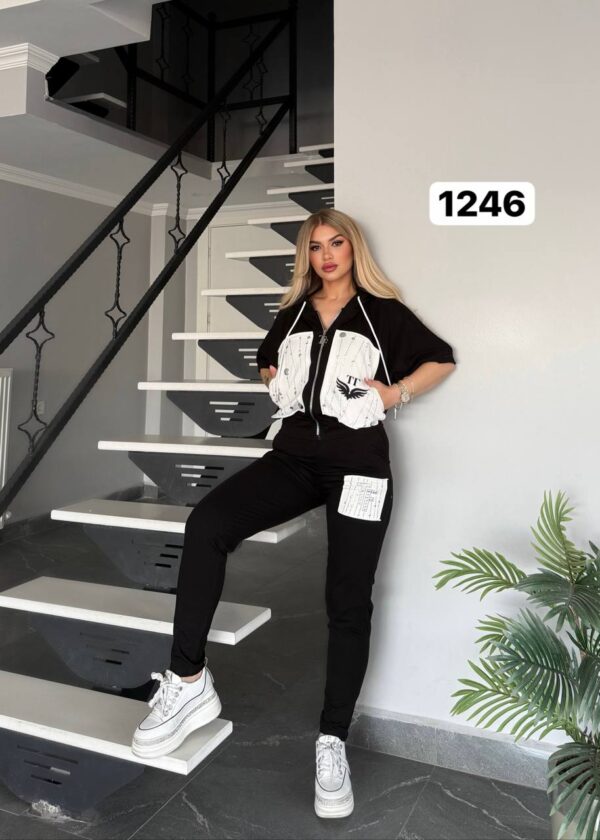 Wholesale Two-Tone Hooded Tracksuit Set