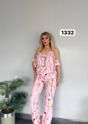 Wholesale Chain Print Cold Shoulder Lounge Set