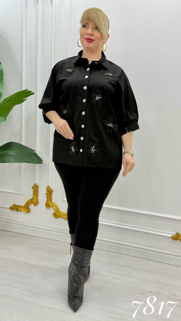 Wholesale Embellished Clover Appliqué Tunic Shirt Wholesale Embellished Clover Appliqué Tunic Shirt