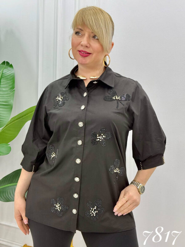 Wholesale Embellished Clover Appliqué Tunic Shirt Wholesale Embellished Clover Appliqué Tunic Shirt