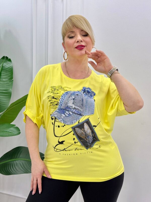 Premium Graphic Blouse Size 42-46 Premium Graphic Blouse Size 42-46