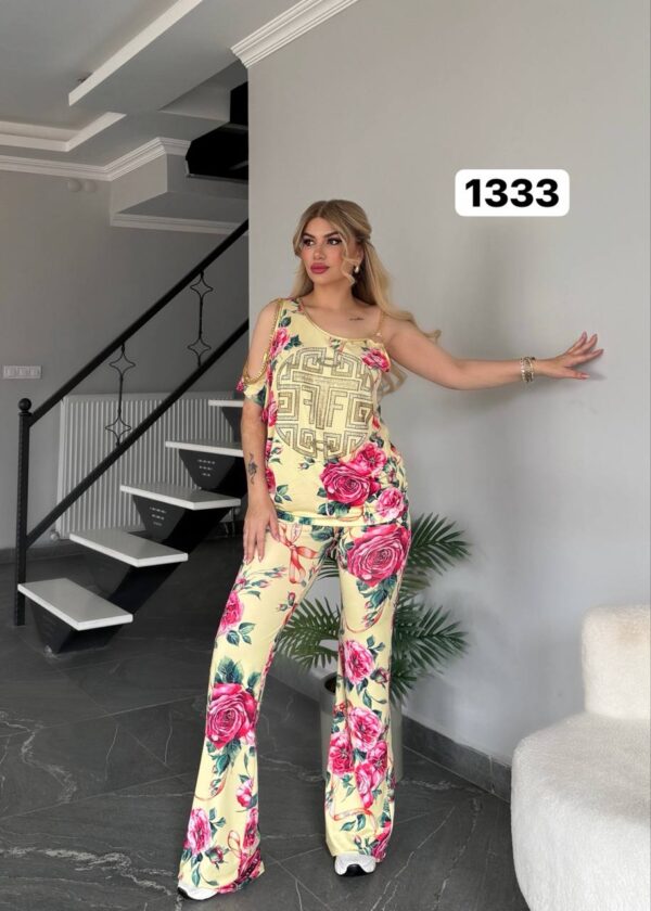 Geometric Print & Floral Flared Pants Set