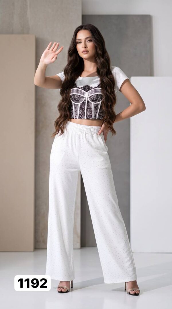 Women's Graphic Crop Top & Wide Leg Pants Set Women's Graphic Crop Top & Wide Leg Pants Set