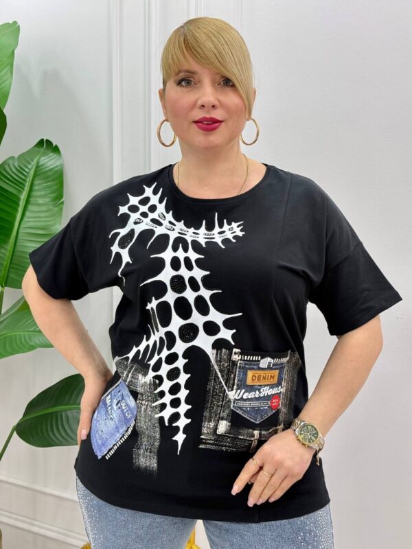 Women's Premium Graphic Blouse - Oversized Fit Women's Premium Graphic Blouse - Oversized Fit